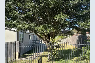 104 Ramirez Street, Kyle, TX 78640 - Photo 27