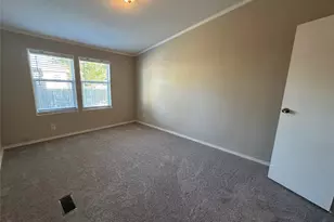 104 Ramirez St, Kyle, TX 78640 - Photo 17