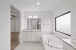 135 Plumbago Loop, Bastrop, TX 78602 - Photo 21