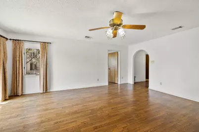 10314 W Darleen Drive, Leander, TX 78641 - Photo 11