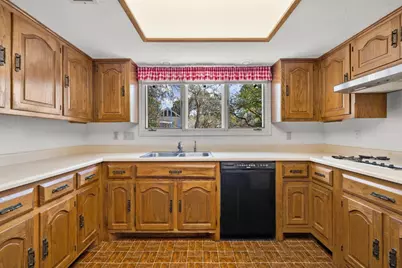 10314 W Darleen Drive, Leander, TX 78641 - Photo 15