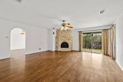 10314 W Darleen Drive, Leander, TX 78641 - Photo 9