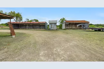 9765 State Park Road, Lockhart, TX 78644 - Photo 19