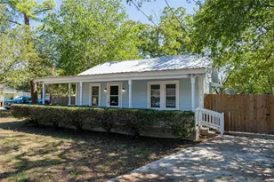 603 S Laurel Ave, Luling, TX 78648 - Photo 1