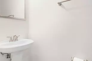 8913 Winter Haven Rd, Austin, TX 78747 - Photo 17