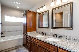 134 Honopu Dr, Bastrop, TX 78602 - Photo 11