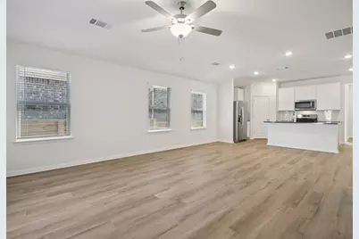 137 Maple Hedge Road, Hutto, TX 78634 - Photo 3