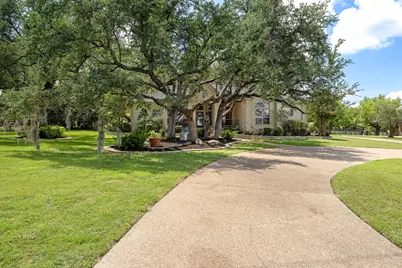 309 Cassidy Drive, Georgetown, TX 78628 - Photo 3