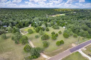 155 Hidden Oaks Loop, Elgin, TX 78621 - Photo 35