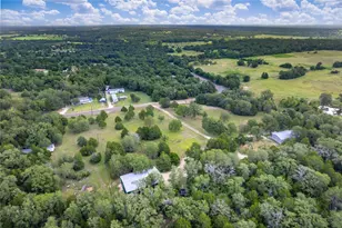 155 Hidden Oaks Loop, Elgin, TX 78621 - Photo 37
