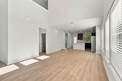 140 Bloomington Loop, Hutto, TX 78634 - Photo 5