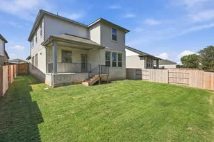 140 Bloomington Loop, Hutto, TX 78634 - Photo 31
