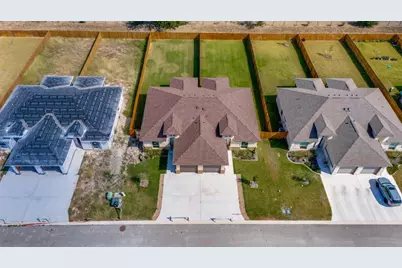 345 Navarro Way #25A, Seguin, TX 78166 - Photo 1