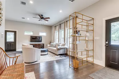 911 Farm Street, Bastrop, TX 78602 - Photo 25