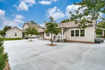 911 Farm Street, Bastrop, TX 78602 - Photo 23