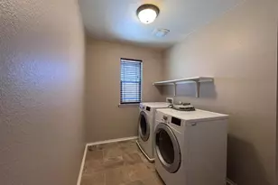 1405 Berlin Ln, Austin, TX 78753 - Photo 9