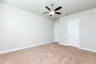 4747 Collins St, Round Rock, TX 78681 - Photo 17