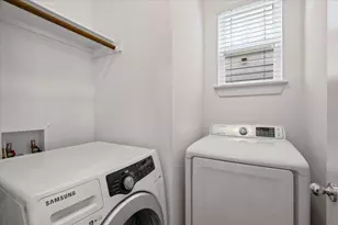 5915 Swayden Ln, Austin, TX 78745 - Photo 9