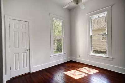 602 Mills Street, Smithville, TX 78957 - Photo 19