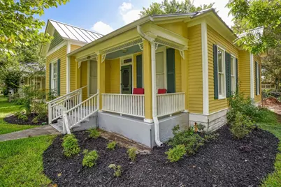 602 Mills Street, Smithville, TX 78957 - Photo 3