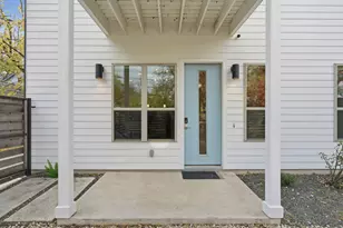 2811 Garwood St, Austin, TX 78702 - Photo 3