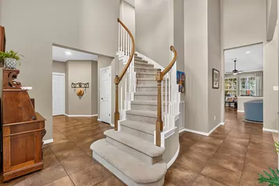 10505 Grand Oak Circle, Austin, TX 78750 - Photo 3