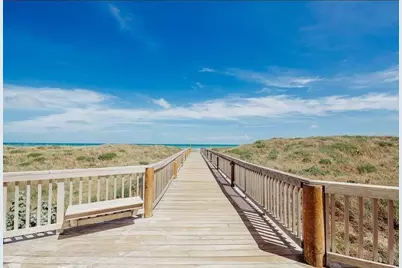 6745 Seacomber Drive #1102, Port Aransas, TX 78373 - Photo 27
