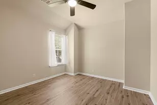 281 Kensington Ln, Austin, TX 78737 - Photo 33
