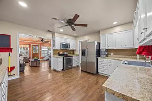 312 Gerald Dr, Blanco, TX 78606 - Photo 9