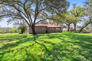 312 Gerald Dr, Blanco, TX 78606 - Photo 25