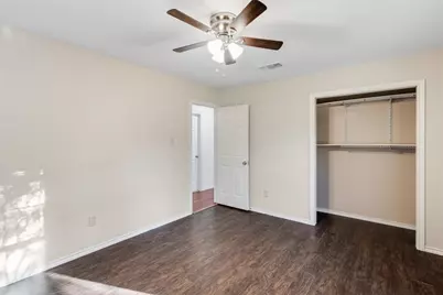 713 Jim Bowie Drive, Spicewood, TX 78669 - Photo 15