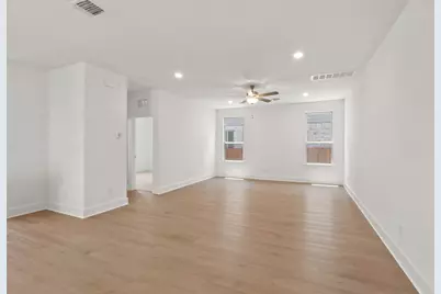 409 Bristlecone Bend, Liberty Hill, TX 78642 - Photo 11