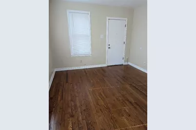 724 W 8th Street, Taylor, TX 76574 - Photo 5