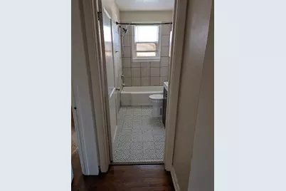 724 W 8th Street, Taylor, TX 76574 - Photo 7