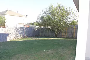 208 Firwood, Kyle, TX 78640 - Photo 5