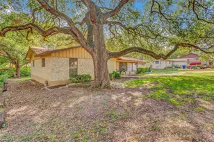 1109 Hollybluff St, Austin, TX 78753 - Photo 3