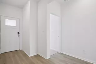 133 Holmby Dr, Hutto, TX 78634 - Photo 3