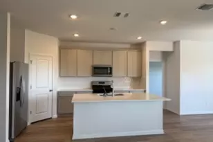 133 Holmby Dr, Hutto, TX 78634 - Photo 5