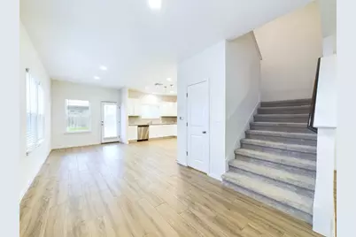 10817 Timber Brook Pass, Austin, TX 78747 - Photo 7