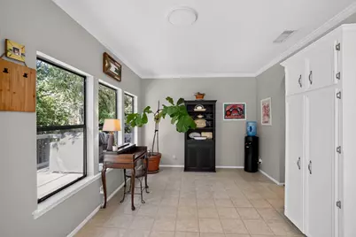 1911 Stoneridge Road, Austin, TX 78746 - Photo 11