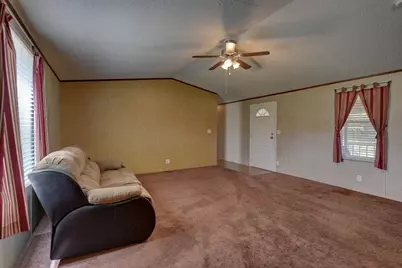 1368 County Road 207, Giddings, TX 78942 - Photo 9