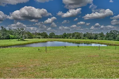 1368 County Road 207, Giddings, TX 78942 - Photo 33