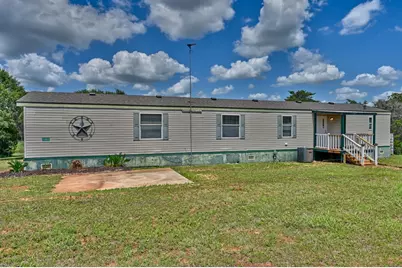 1368 County Road 207, Giddings, TX 78942 - Photo 23