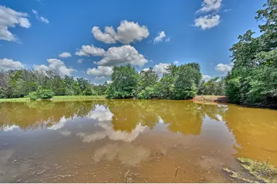 1368 County Road 207, Giddings, TX 78942 - Photo 25