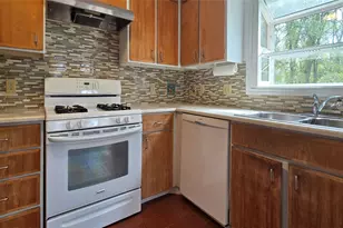 8801 Merion Cir, Austin, TX 78754 - Photo 5
