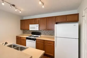 4510 Felicity Ln, Austin, TX 78725 - Photo 11