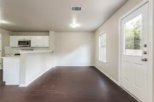 8712 Dittmar Oaks Dr, Austin, TX 78748 - Photo 7