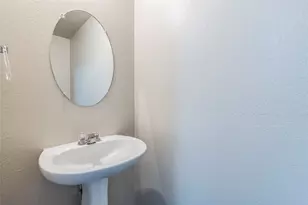 8712 Dittmar Oaks Dr, Austin, TX 78748 - Photo 15