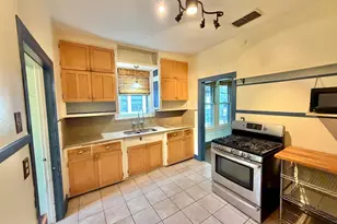 605 Texas Ave, Austin, TX 78705 - Photo 9