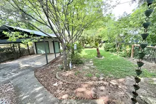 605 Texas Ave, Austin, TX 78705 - Photo 15